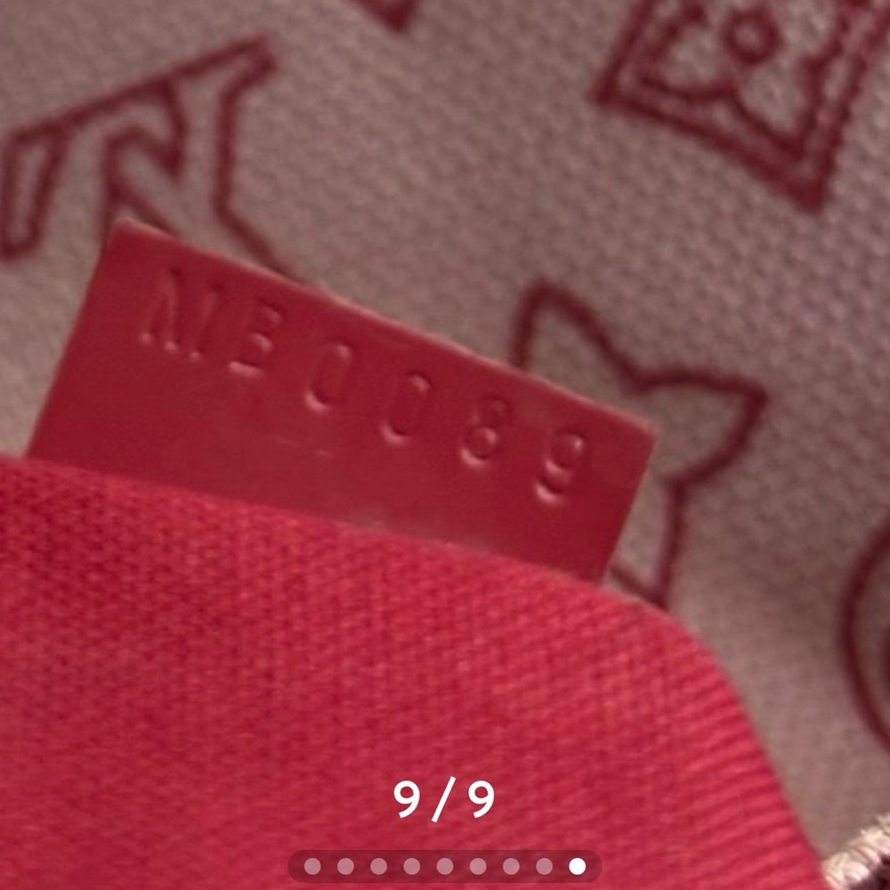 Louis Vuitton Canvas Cabas Ipanema - Picture 9 of 10